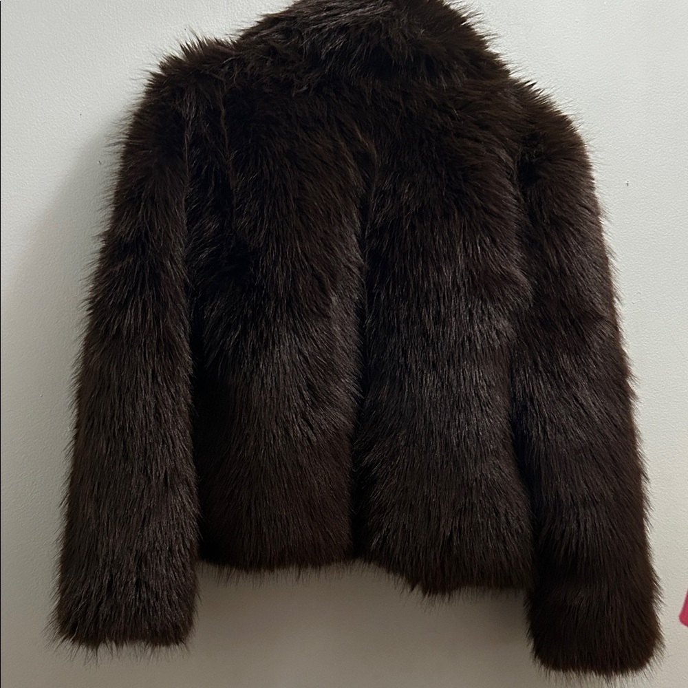 Zara Women's Dark Brown Short Fur Jacket - Picture 12 of 12